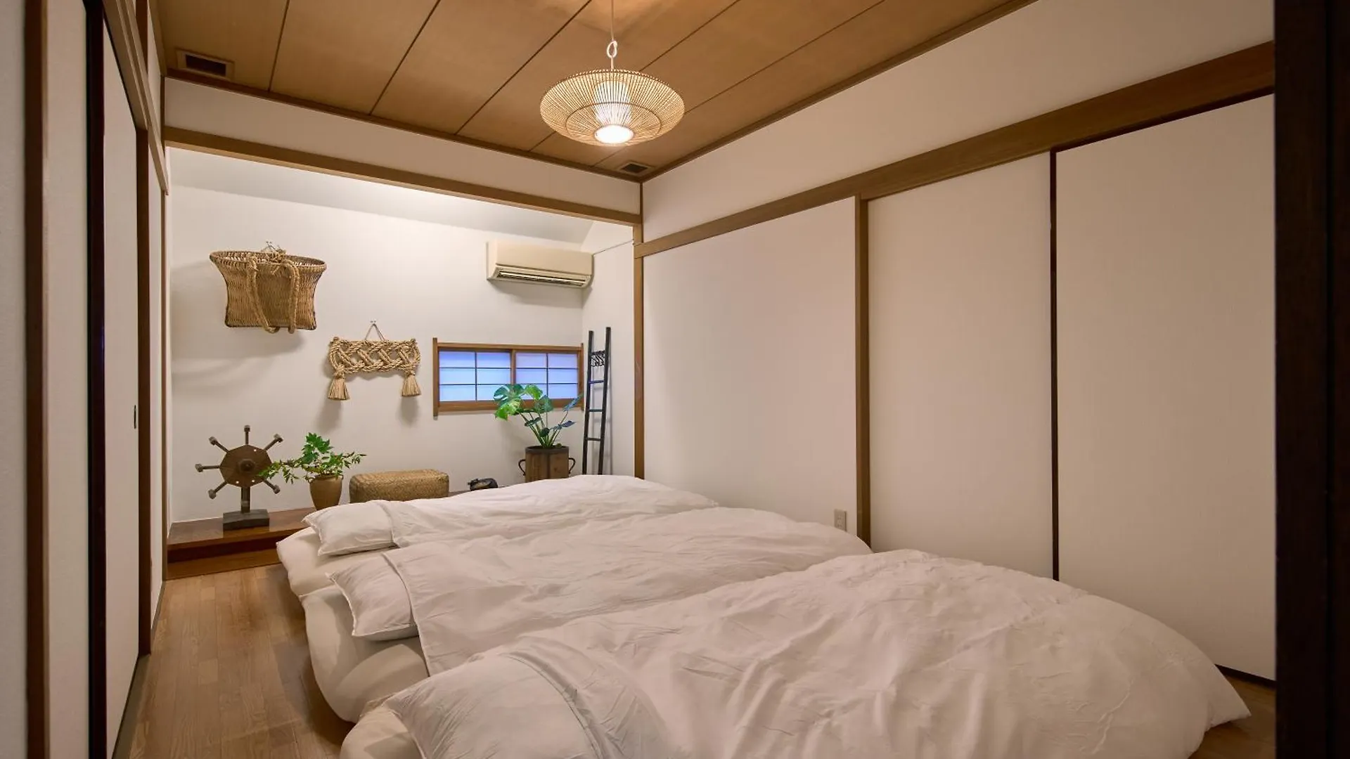Pdo Inn Sangenjaya Art Residence Tokyo 0*,